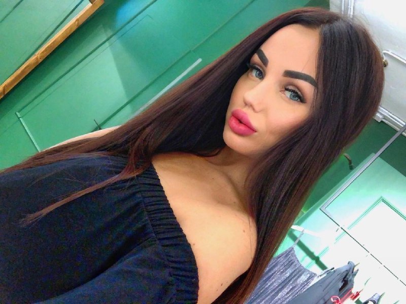 Hem Önden Hem Arkadan Nasıl İsterseniz Öyle Sevişen Esenyurt Escort Bayan