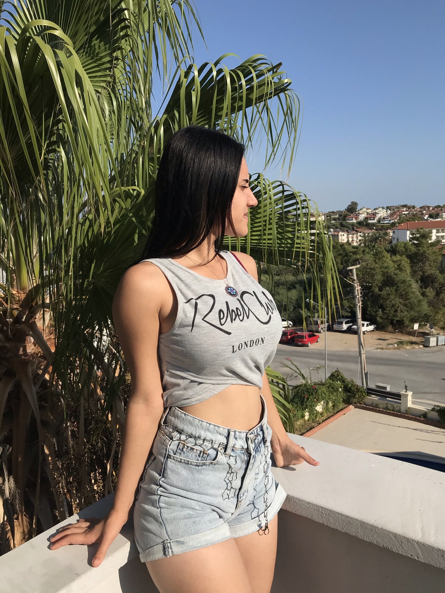 Her Hisse Ulaştıran Esenyurt Sınırsız Escort Şebnem