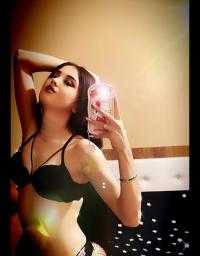 Esenyurt Temposu Yüksek İlişkilerden Çok Keyif Alan Escort Bayan